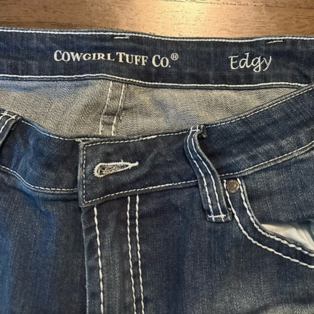 You are not seeing double! 2 pairs of identical Cowgirl Tuff Co Edgy!